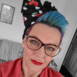 Meet your Posher, Kerry